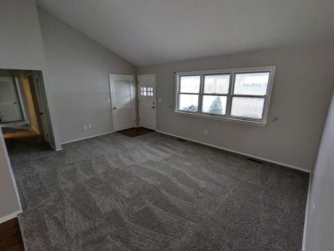 Photo - Avon Lake Ranch with Fresh Updates, Vaulted Ceilings, and More!