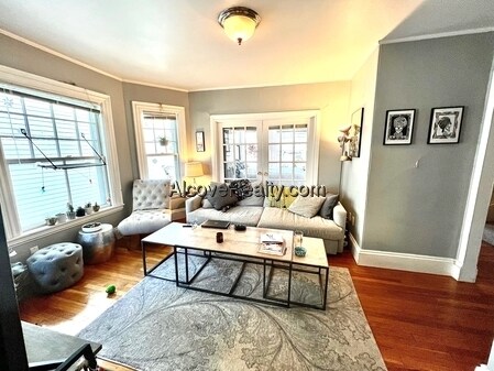 Photo - 65 Willow Ave Unidad 2