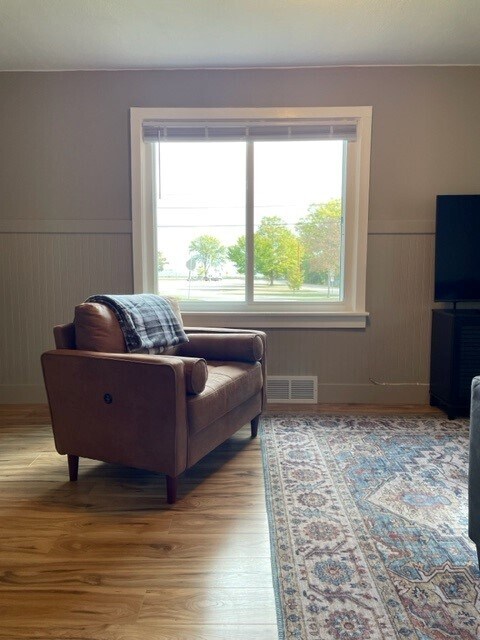 main - 667 S Park Ave Condo Unit 667