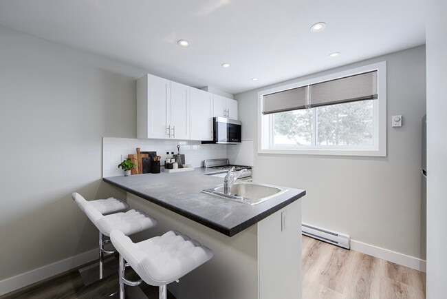 Building Photo - 112 Breckenridge Dr