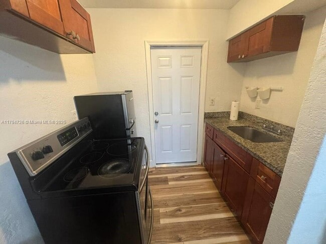 Photo - 7638 N Miami Ave Unit 4