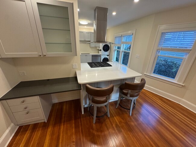 Building Photo - 14 Osborne Ave Unit 1st Floor