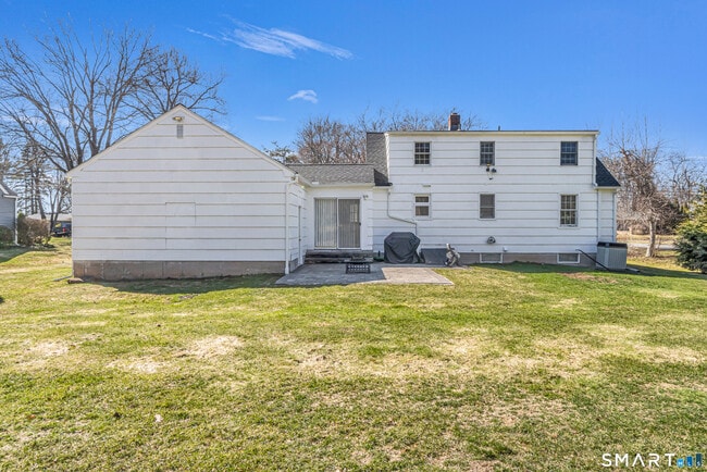 Photo - 466 High Hill Rd