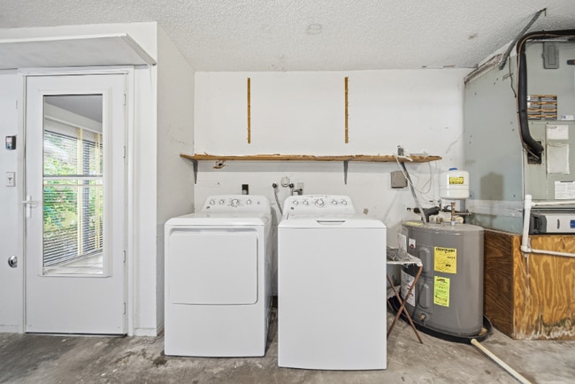 Photo - 2007 Mandalay Ct