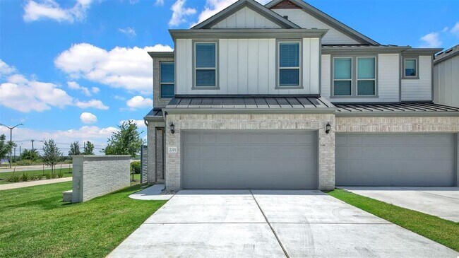 Photo - 2725 Woodall Dr Condo Unit 2201