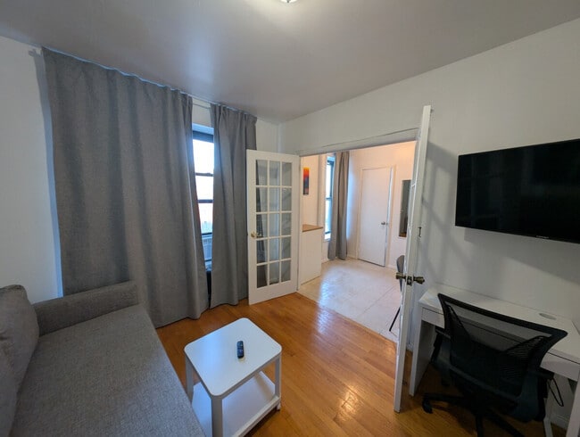 329 E 94th St Unit SI ID1032055P