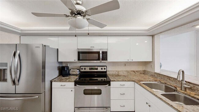 Photo - 601 Seaview Ct Unidad C-106