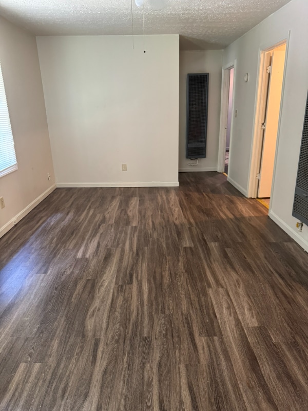 Photo - 258 W Vine St