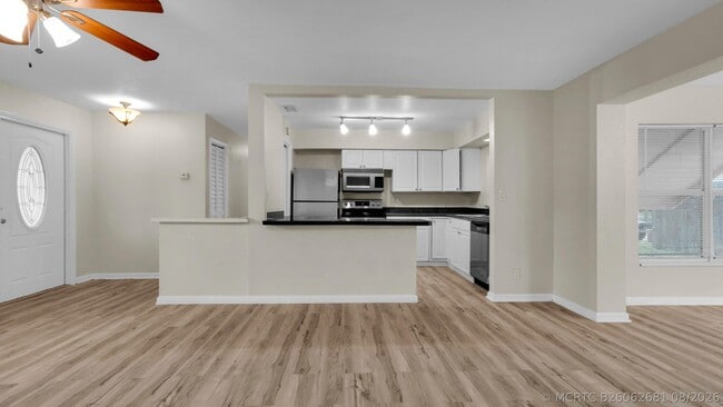 Photo - 3002 Arthur St
