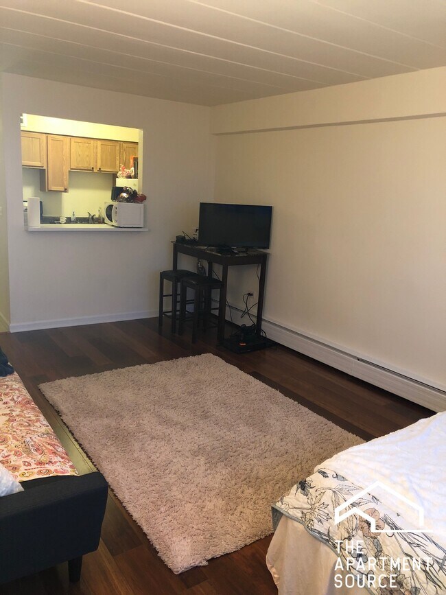 Photo - 6821 N Sheridan Rd Unit 205