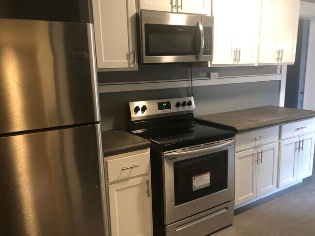 Photo - 2809 Main St Unit 3