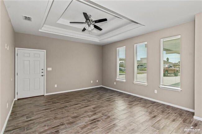 Photo - 12 Beverly Ave Unidad 1