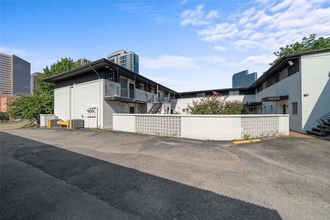 Building Photo - 5123 Del Monte Dr Unit 1 Rental