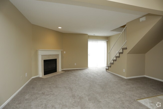 3BR, 2.5BA - 1450 SF