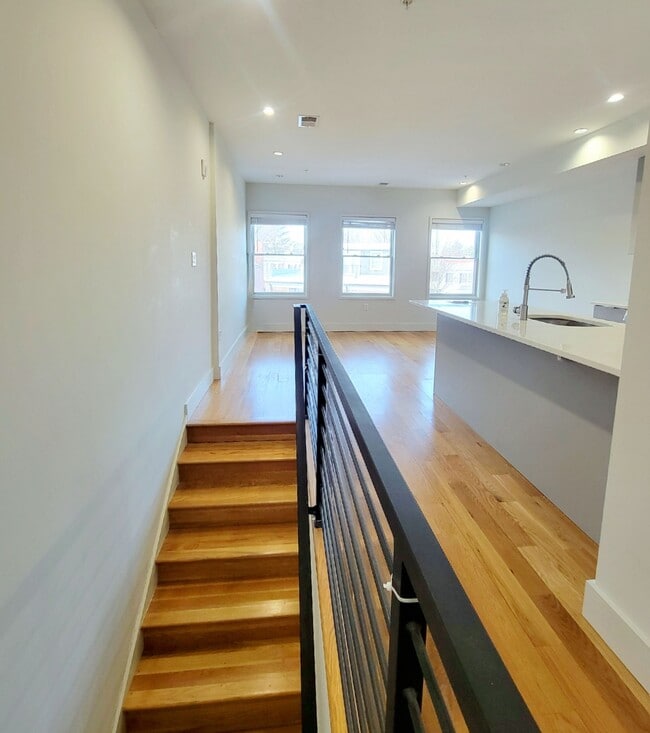 Photo - 1728 Wisconsin Ave NW Unit 1