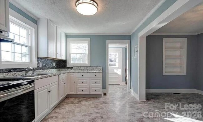 Photo - 803 Katherine Ave