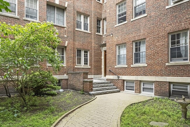 Photo - 21 Chauncy St Unit 3