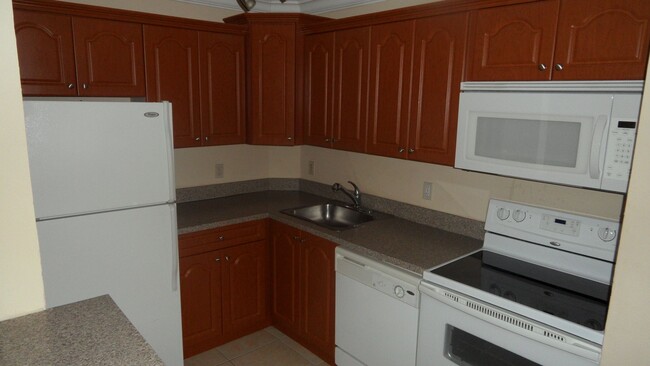 10749 - Menkin LOJ 7-104 Condo - 10749 - Menkin LOJ 7-104 Condo