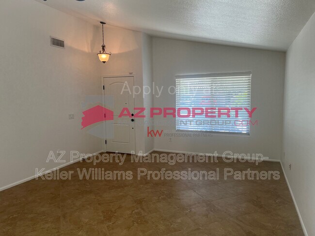 Photo - 3706 E Potter Dr
