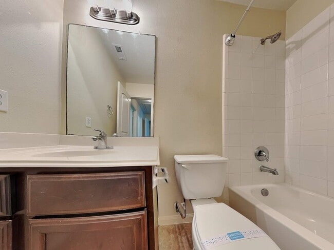 Building Photo - 2527 Shearwater Bend Dr Rental
