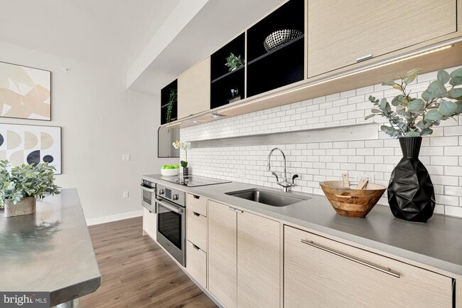 Photo - 2030 8th St NW Unit 405