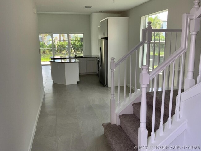 Photo - 16340 Oakview Dr