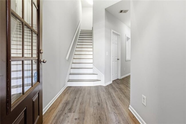 Photo - 1709 Caswell Pkwy