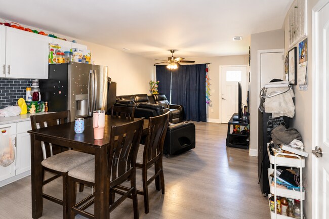 Photo - Beautiful 3-Bedroom Home with Private Patio!