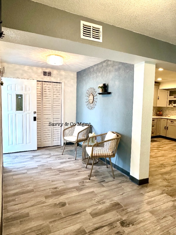 Photo - 423 Ololu Dr