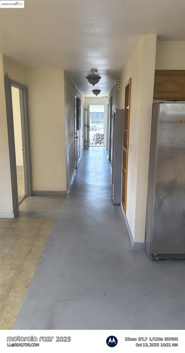 Photo - 3532 San Leandro St