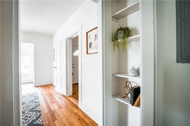 Photo - 1359 Finley St NE