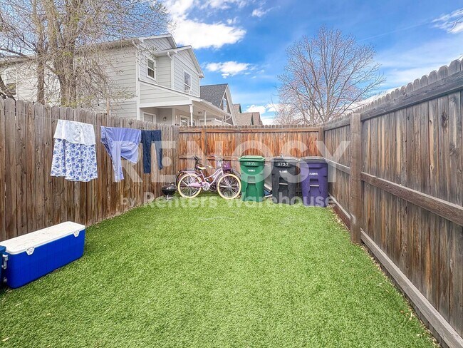 1739 E 35th Ave