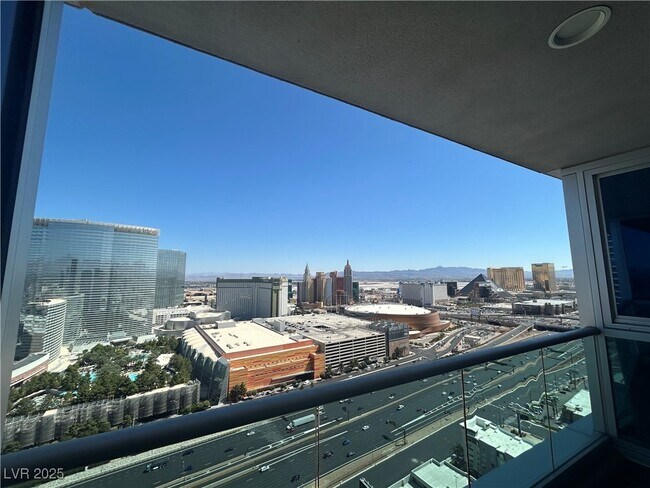 Building Photo - 4575 Dean Martin Dr Unit 3101 Rental