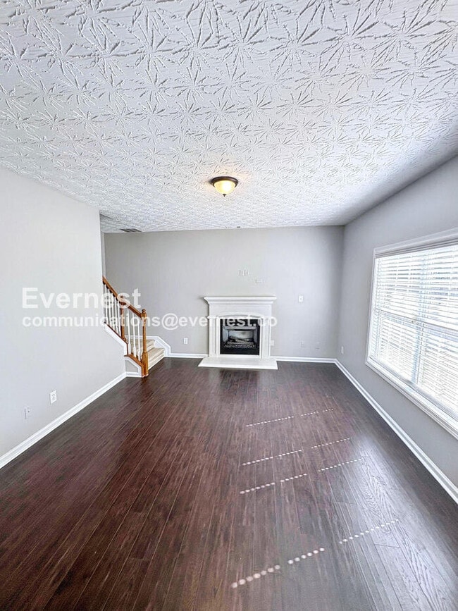 Photo - 2132 Grant Ave