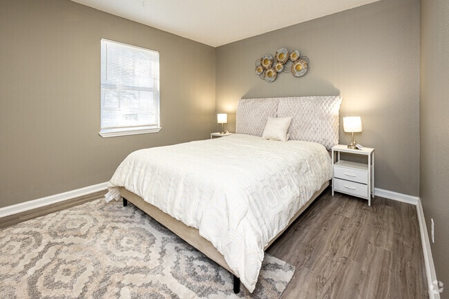 2BR, 1BA - 865SF - Second Bedroom - Bayou Apartments