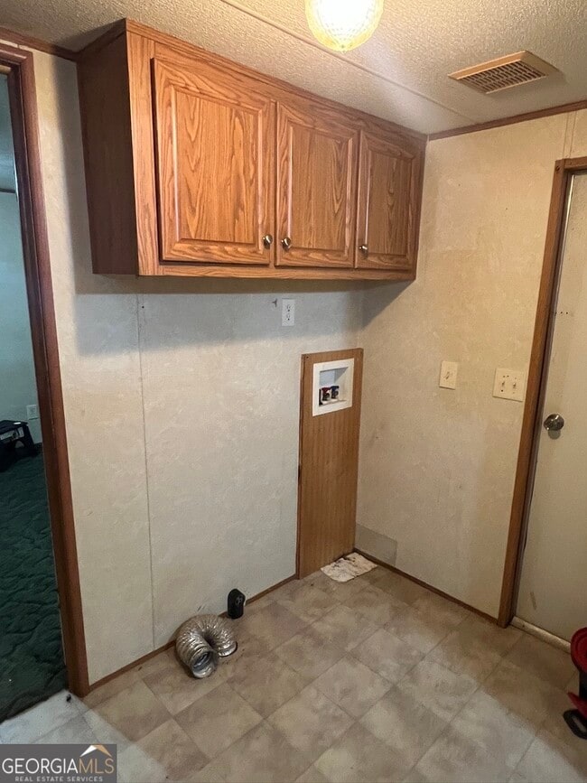 Photo - 727 W 3rd St