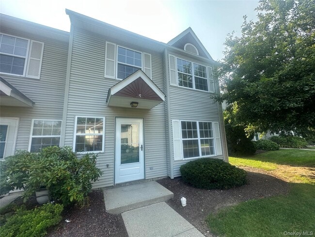 Photo - 256 Quassaick Ave