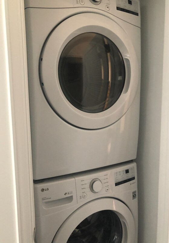 Photo - 405 Spirit Wy