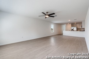 Photo - 2406 Legends Crk