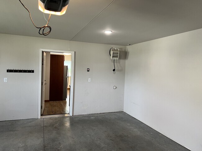 Photo - 1249 Salem Dr