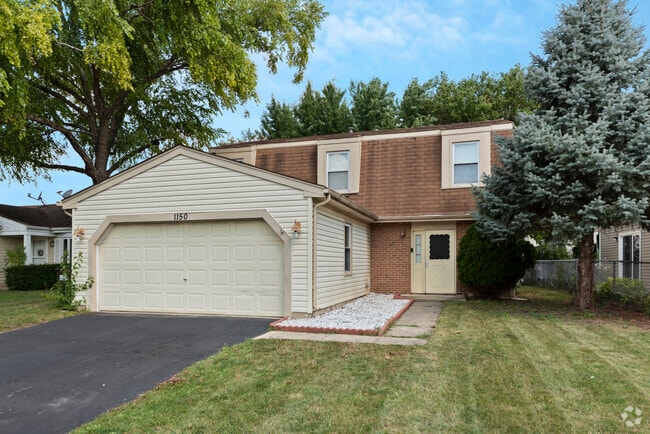 Building Photo - 1150 Singleton Dr Rental