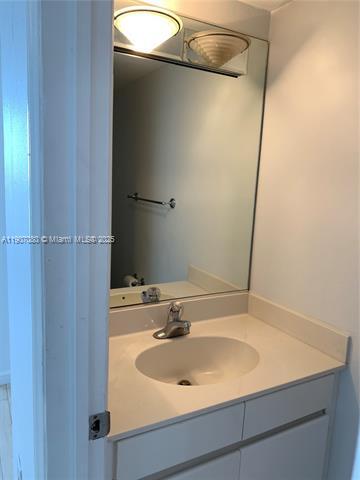 Photo - 1800 Sunset Harbour Dr Unidad 1502