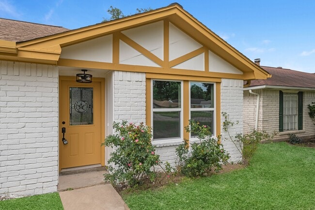 Photo - 14234 Cellini Dr