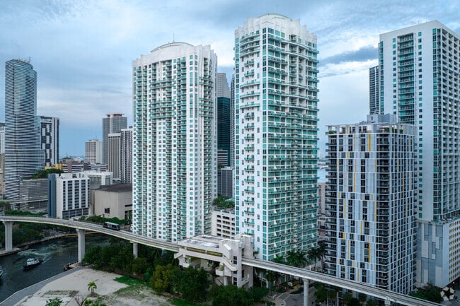 Photo - Brickell On The River