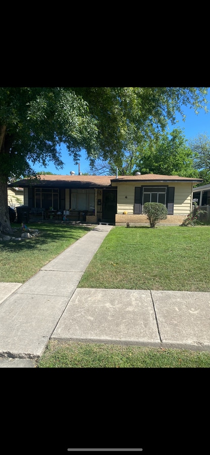 Photo - 231 W Jewell St