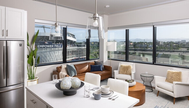 Photo - 1919 Mile High