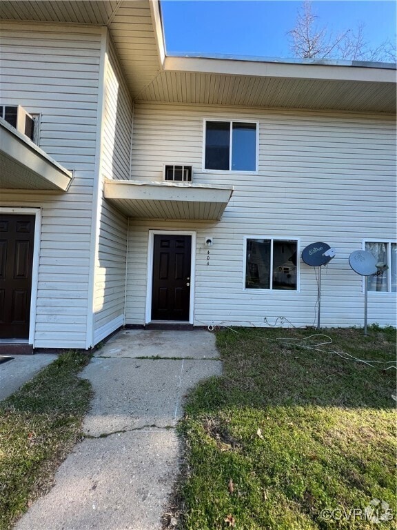 Building Photo - 404 Monticello Dr Rental