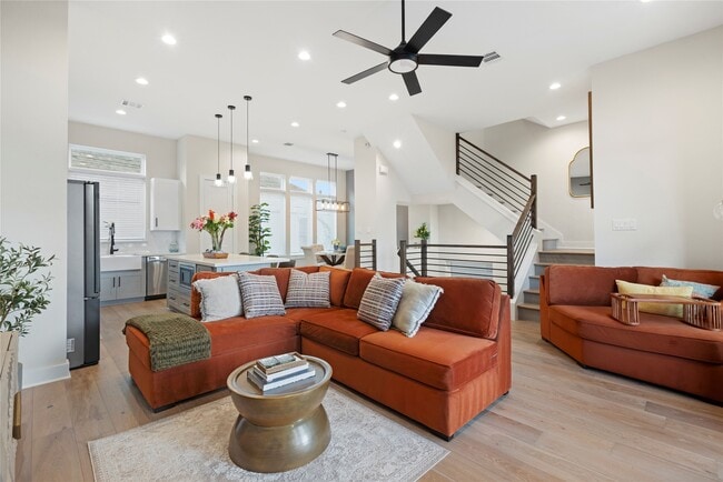 Photo - 1410 Milby St