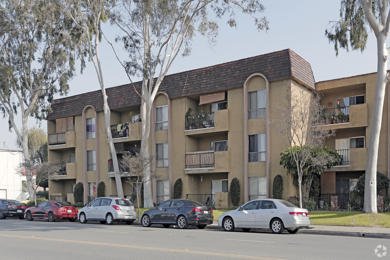 Devington Apartments - Devington Apartments