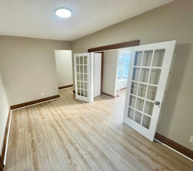 Photo - 3901 Berkeley Dr Unit 1 (Lower)